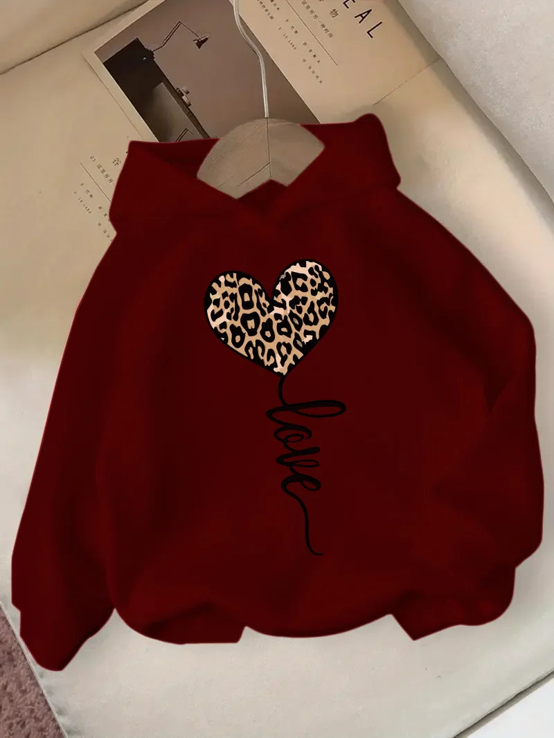 fashionable hooded sweatshirt heart-shaped pattern print