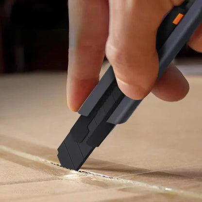 Utility Knife Carbon Steel Blades with Safety Lock