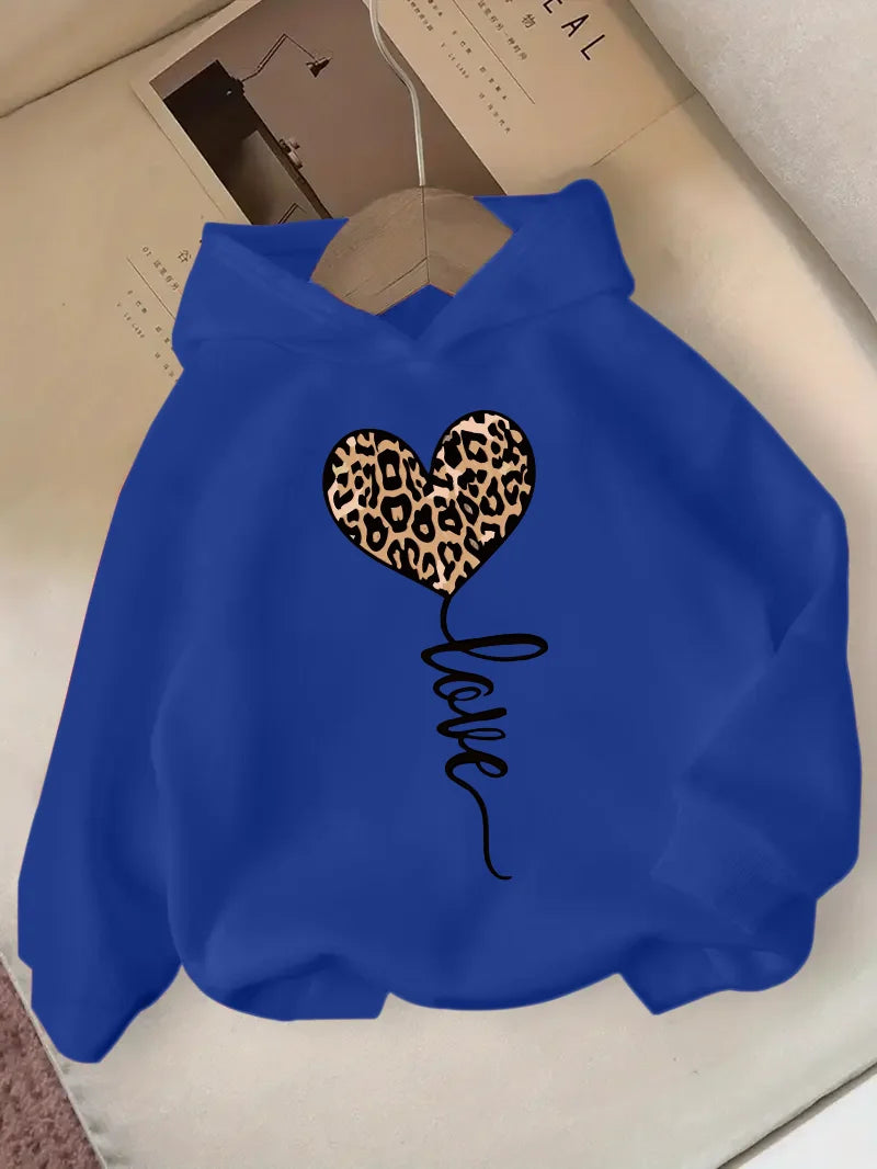 fashionable hooded sweatshirt heart-shaped pattern print
